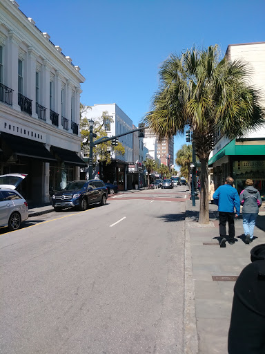 Furniture Store «Pottery Barn», reviews and photos, 321 King St, Charleston, SC 29401, USA