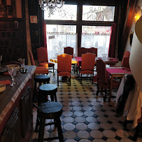 Atmosphère du Restaurant Bar à vins - La cour du Roi à Ivry-la-Bataille - n°3