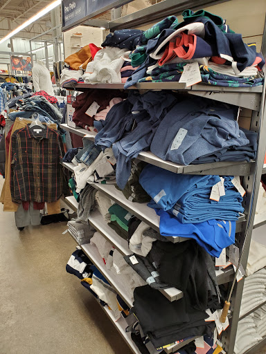 Clothing Store «Old Navy», reviews and photos, 8674 Park Meadows Center Dr, Lone Tree, CO 80124, USA