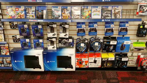 Video Game Store «GameStop», reviews and photos, 8256 Commonwealth Dr, Eden Prairie, MN 55344, USA