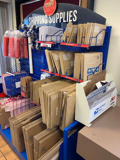 Shopping Mall «The Kings Village Shopping Center», reviews and photos, 230 Mt Hermon Rd, Scotts Valley, CA 95066, USA