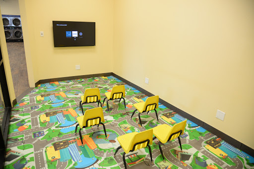 Laundromat «SpinZone Laundry SoCo», reviews and photos, 2424 S Congress Ave, Austin, TX 78704, USA