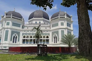 Masjid Raya Al-Mashun Kota Medan image