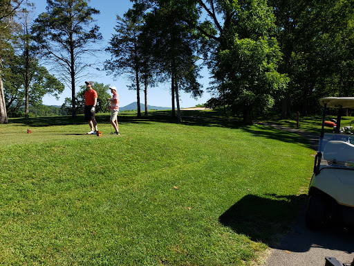 Golf Course «Caverns Country Club Resort», reviews and photos, 910 T.C. Northcott Blvd, Luray, VA 22835, USA