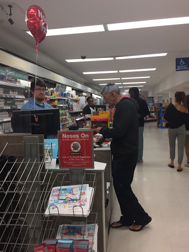 Drug Store «Walgreens», reviews and photos, 10407 California Route 2, Los Angeles, CA 90025, USA