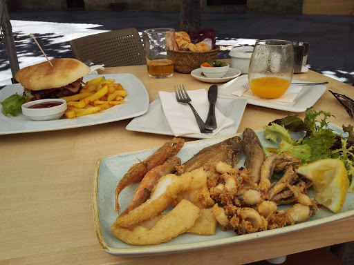 Bar & Restaurante Albores en Jerez de la Frontera