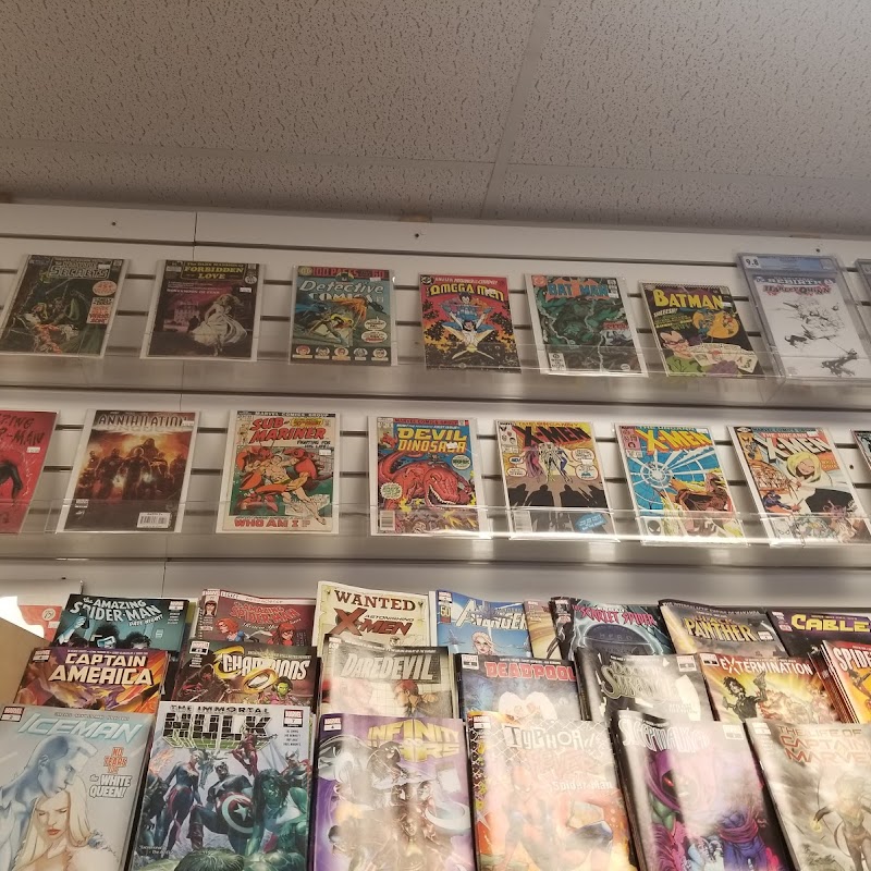 Maui Comics & Collectibles