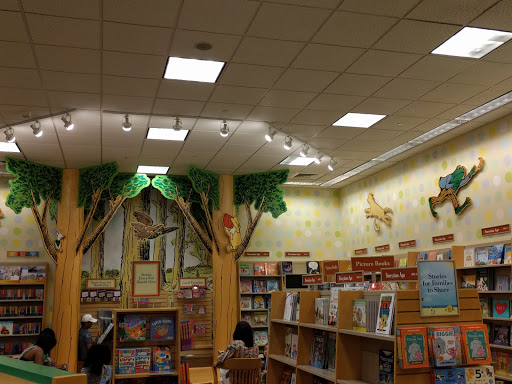 Book Store «Barnes & Noble», reviews and photos, 410 Peachtree Pkwy #252, Cumming, GA 30041, USA
