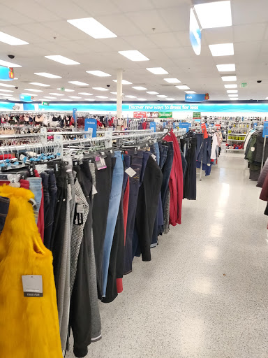 Clothing Store «Ross Dress for Less», reviews and photos, 2415 NW Kings Blvd, Corvallis, OR 97330, USA