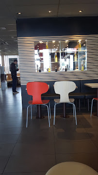 Atmosphère du Restauration rapide McDonald's à Chilly-Mazarin - n°13