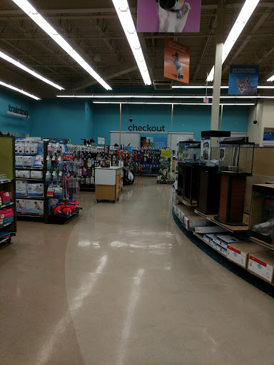 Pet Supply Store «Petco Animal Supplies», reviews and photos, 11331 W Broad St #151, Glen Allen, VA 23060, USA