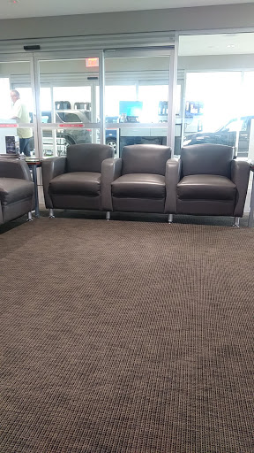 Car Dealer «Community Chrysler Dodge Jeep RAM of Bloomington», reviews and photos, 2200 S Walnut St, Bloomington, IN 47401, USA