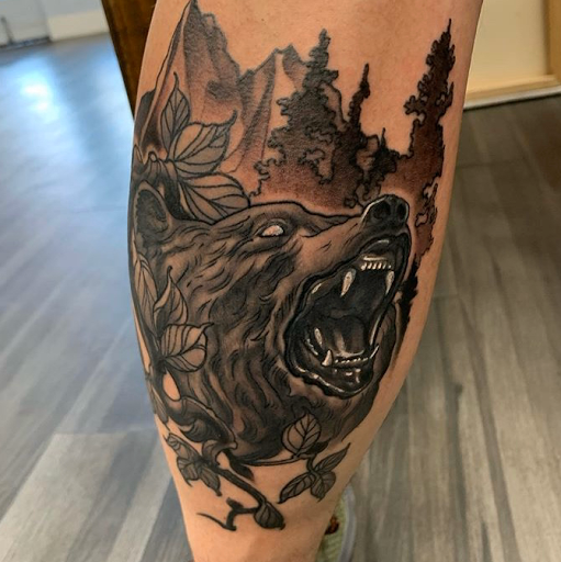 Tattoo Shop «Funhouse Tattoo», reviews and photos, 1453 Garnet Ave, San Diego, CA 92109, USA