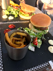 Hamburger du Restaurant français Les Terrasses à Martigues - n°7
