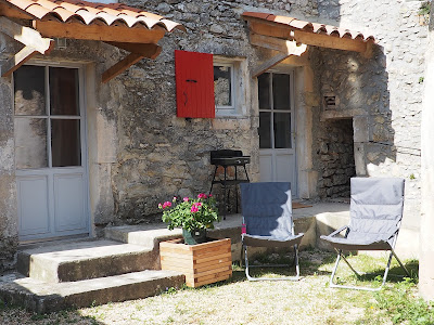 La Maison du Rempart LUSSAN à Lussan