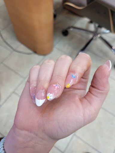 Shopping Mall «Pantops Shopping Center», reviews and photos, 250 Free Bridge Ln, Charlottesville, VA 22911, USA