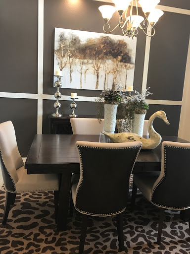 Paint Store «Sherwin-Williams Commercial Paint Store», reviews and photos, 305 S Beckham Ave, Tyler, TX 75702, USA