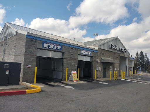 Splash n' Dash Car Wash en Bend