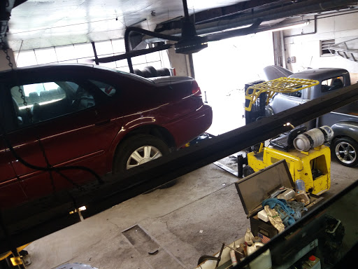 Car Dealer «Marlboro Motors», reviews and photos, 42 N Main St, Marlboro Township, NJ 07746, USA