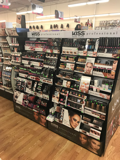 Beauty Supply Store «Humble Beauty Supply», reviews and photos, 218 1st St E, Humble, TX 77338, USA
