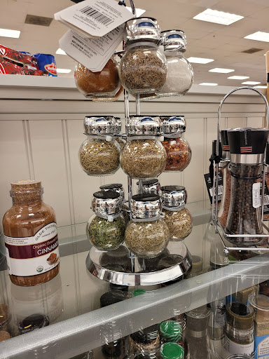 Shopping Mall «Townline Square Shopping Center», reviews and photos, 533 S Broad St, Meriden, CT 06450, USA