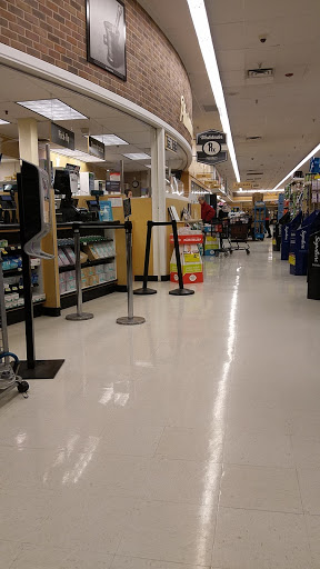 Grocery Store «Jewel-Osco», reviews and photos, 2128 S Mannheim Rd, Westchester, IL 60154, USA