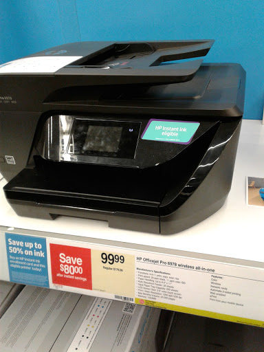 Office Supply Store «Staples», reviews and photos, 1551 W Algonquin Rd, Rolling Meadows, IL 60008, USA