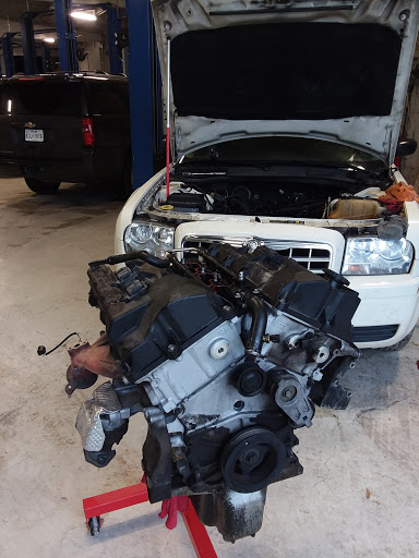 Auto Repair Shop «Full Service Automotive», reviews and photos, 25617 Old Fredericksburg Rd, Boerne, TX 78015, USA