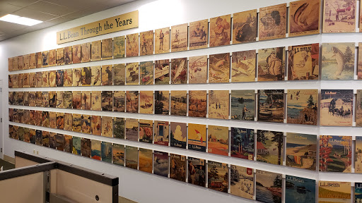 Clothing Store «L.L. Bean», reviews and photos, 95 Main St, Freeport, ME 04032, USA