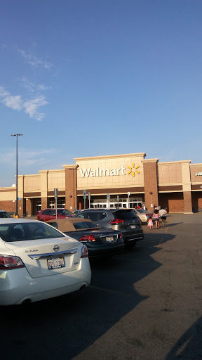 Department Store «Walmart Supercenter», reviews and photos, 4700 135th St, Crestwood, IL 60445, USA