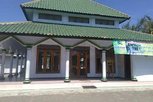 Masjid Jami' Attaqwa Nyamplungsari image