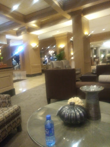 Shopping Mall «Galvez Shopping Center», reviews and photos, 6228 Broadway St, Galveston, TX 77551, USA