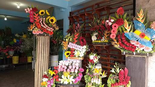 Floreria Casa Blanca – San Juan Teotihuacán