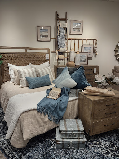 Furniture Store «La-Z-Boy Furniture Galleries», reviews and photos, 6280 Atlanta Hwy, Montgomery, AL 36117, USA