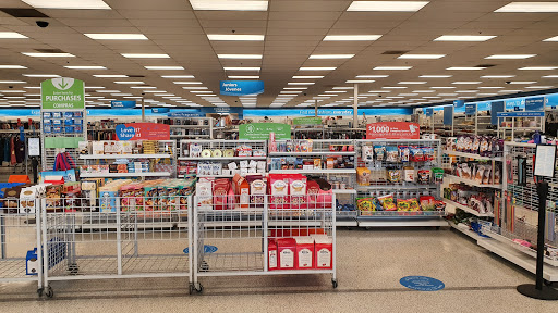 Clothing Store «Ross Dress for Less», reviews and photos, 1985 W Malvern Ave, Fullerton, CA 92833, USA