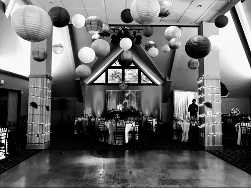 Event Venue «The Foundry at Oswego Pointe», reviews and photos, 320 Oswego Pointe Dr, Lake Oswego, OR 97034, USA