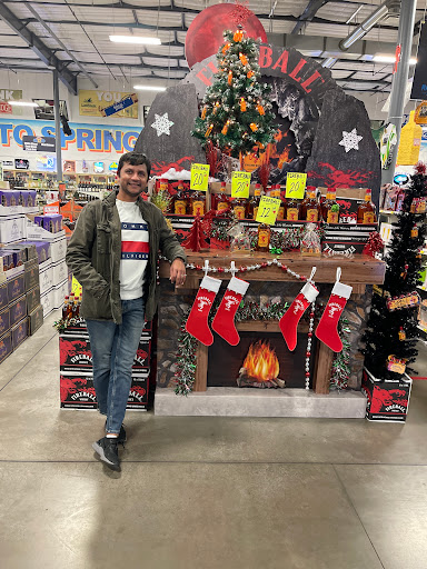 Liquor Store «Springs Liquor Outlet», reviews and photos, 6010 Carefree Cir N, Colorado Springs, CO 80922, USA