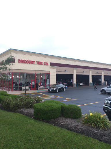 Discount Tire Store - Homer Glen, IL, 14011 S Bell Rd, Homer Glen, IL 60491, USA, 