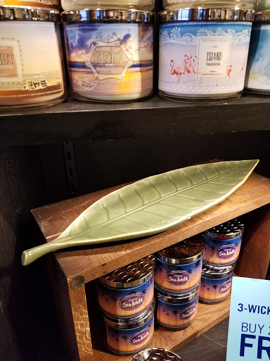 Beauty Supply Store «Bath & Body Works», reviews and photos, 1550 24th Ave NW, Norman, OK 73069, USA