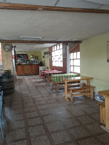 Opiniones de El Rincon De Mama Juana coida tipica restaurante en Quito - Restaurante