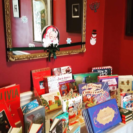 Book Store «River Oaks Book Store», reviews and photos, 3270 Westheimer Rd, Houston, TX 77098, USA