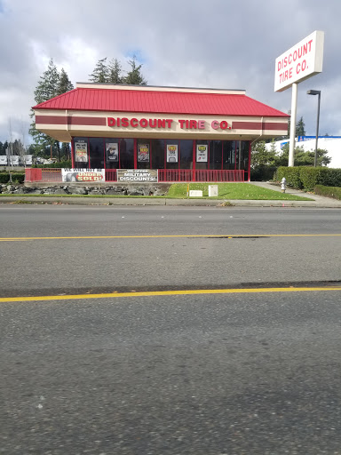 Tire Shop «Discount Tire», reviews and photos, 12410 S Meridian, Puyallup, WA 98373, USA