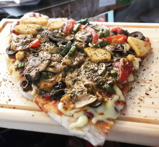 Opiniones de La Tranquera Sangucheria y Pizzeria Argentina en La Serena - Pizzeria