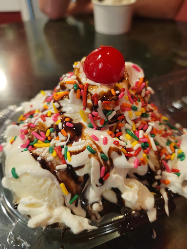 Ice Cream Shop «Grand Ole Creamery & Grand Pizza», reviews and photos, 750 Grand Ave, St Paul, MN 55105, USA