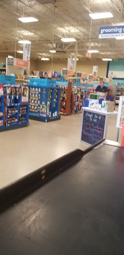 Pet Supply Store «PetSmart», reviews and photos, 4900 Monticello Ave, Williamsburg, VA 23188, USA