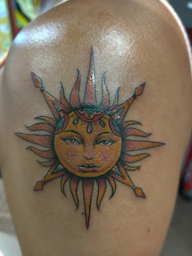 Tattoo Shop «Ace of Hearts Tattoo», reviews and photos, 743 Pine Ave, Long Beach, CA 90813, USA