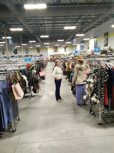 Thrift Store «Goodwill Central Texas - Bastrop», reviews and photos