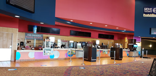 Movie Theater «Wehrenberg Theatres Town Square 12 Cine», reviews and photos, 7805 Highway N, Dardenne Prairie, MO 63368, USA