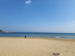 Hwajin Beach'in fotoğrafı imkanlar alanı