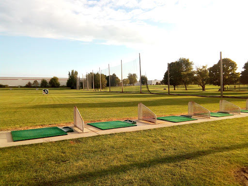 Golf Course «Valley Green Golf Course», reviews and photos, 314 Kingswood Dr, North Aurora, IL 60542, USA